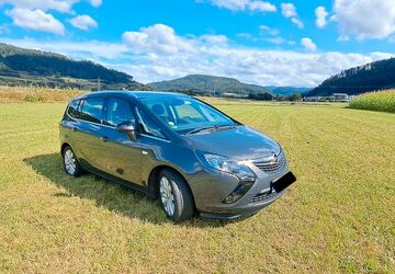 Opel Zafira Tourer 132.880 km 7.699 &euro; Steinach 77790
