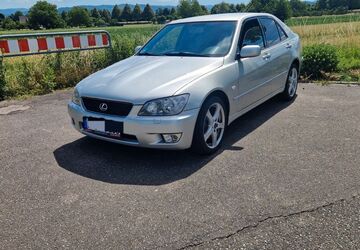 Lexus IS 200 178.500 km 9.690 &euro; Offenburg 77656