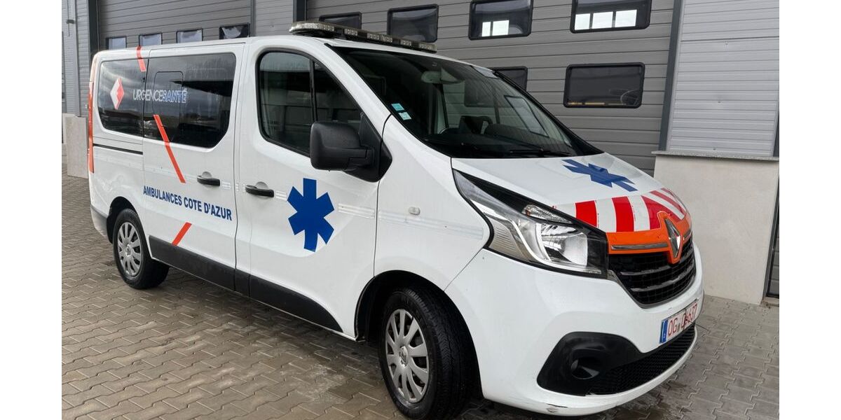 Renault Trafic 338.900 km 9.390 &euro; Offenburg 77654