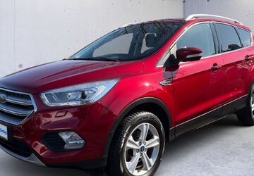 Ford Kuga 94.468 km 13.490 &euro; Offenburg- Industriegebiet Elgersweier-Nord 77656