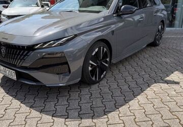 Peugeot 308 2.500 km 39.900 &euro; Offenburg 77654