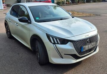 Peugeot e-208 52.000 km 16.300 &euro; Offenburg 77654