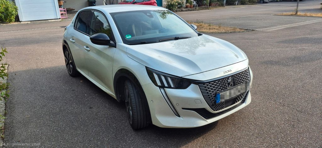 Peugeot e-208 52.000 km 16.300 &euro; Offenburg 77654