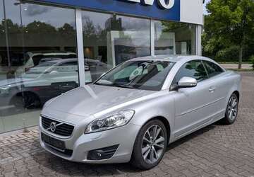 Volvo C70 130.000 km 14.990 &euro; Offenburg-Rammersweier 77654