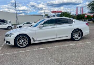 BMW 730 215.000 km 26.800 &euro; Offenburg 77652