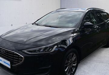 Ford Focus 81.684 km 17.290 &euro; Offenburg- Industriegebiet Elgersweier-Nord 77656