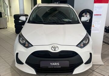 Toyota Yaris 37.000 km 17.000 &euro; Offenburg 77654