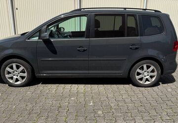 VW Touran 244.000 km 5.990 &euro; Kappelrodeck 77876