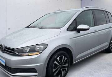 VW Touran 111.877 km 21.190 &euro; Offenburg 77656