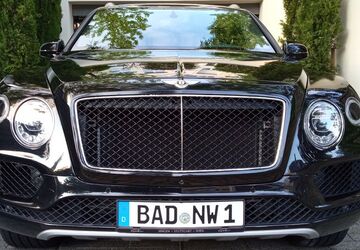 Bentley Bentayga 32.900 km 117.900 &euro; Bühl 77815