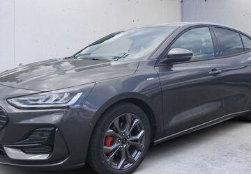 Ford Focus 13.000 km 24.990 &euro; Offenburg- Industriegebiet Elgersweier-Nord 77656