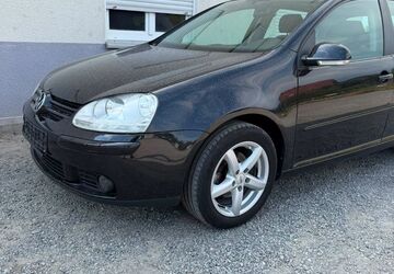 VW Golf 181.000 km 2.950 &euro; Offenburg 77656
